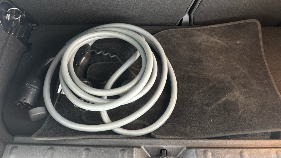 MINI HATCHBACK Image 22