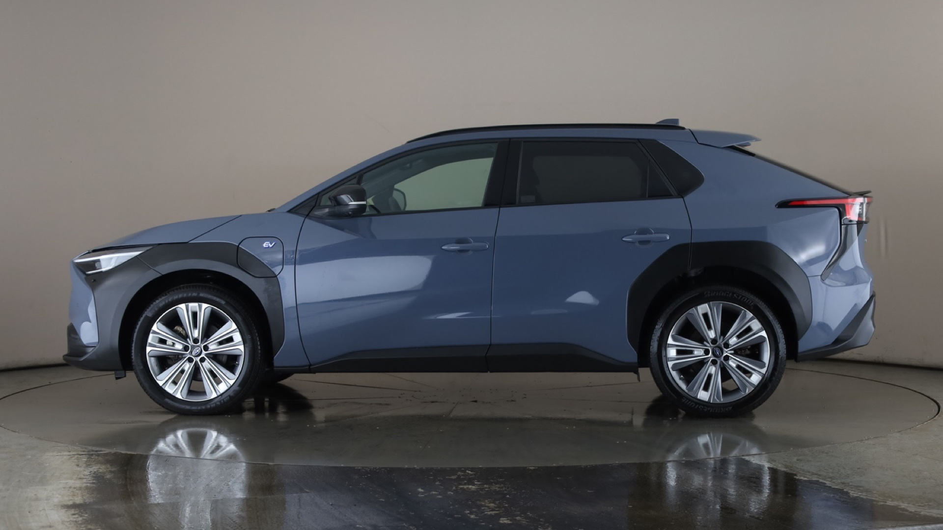 150kW Touring 71.4kWh 5dr Auto AWD [2023]