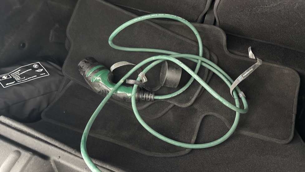 MINI HATCHBACK Image 22