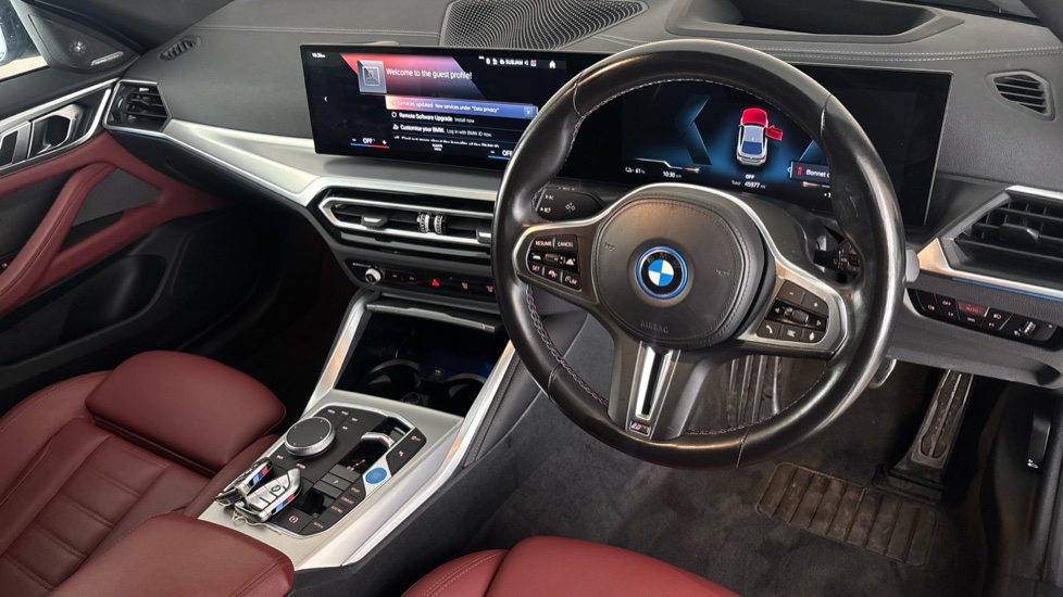 BMW I4 Image 9