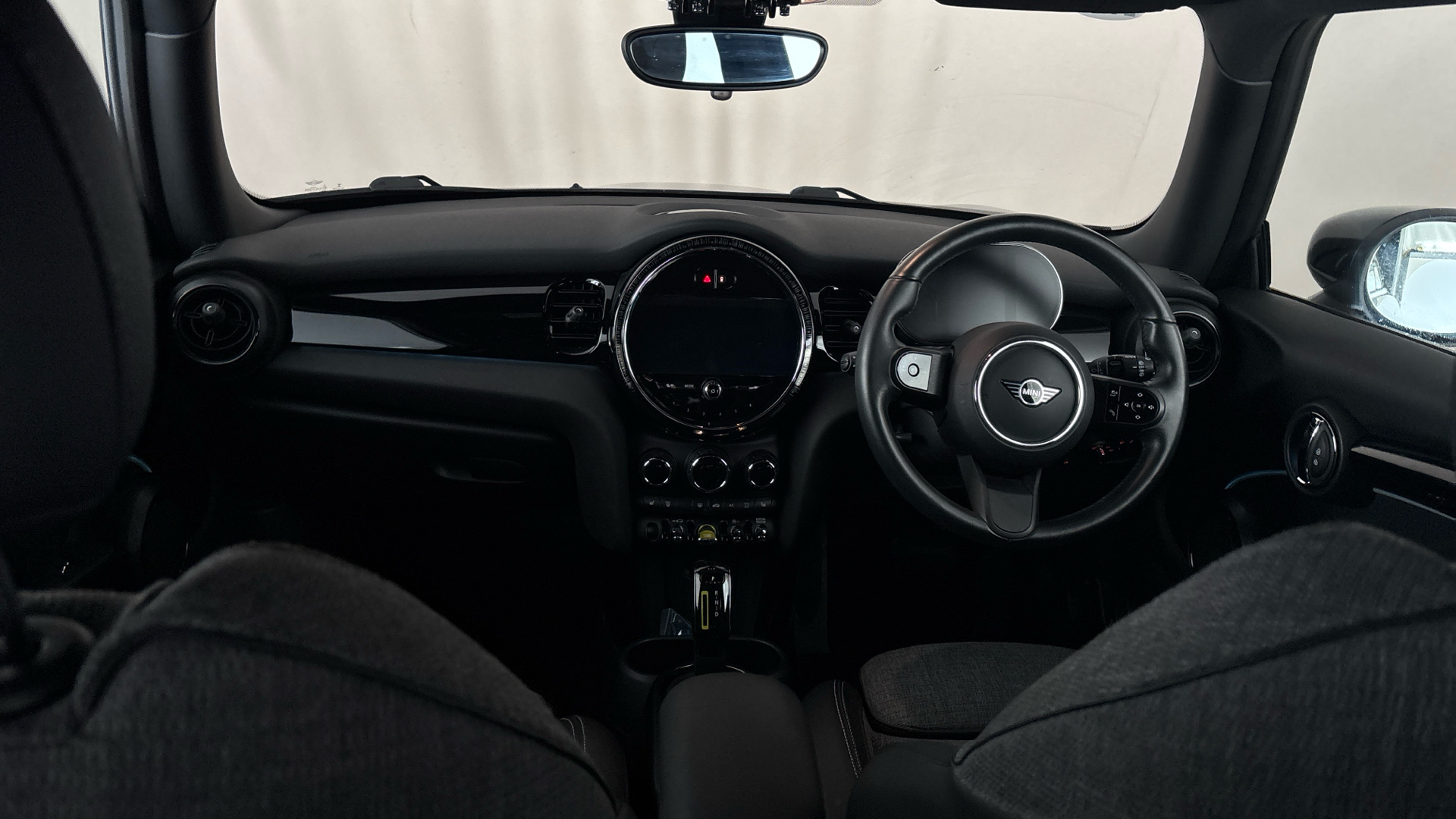 4021758 135kW Cooper S Level 2 33kWh 3dr Auto