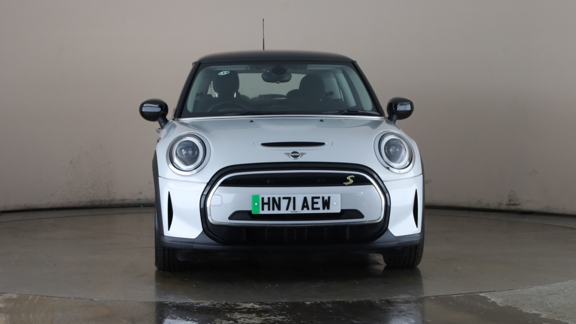 4020823 135kW Cooper S Level 1 33kWh 3dr Auto