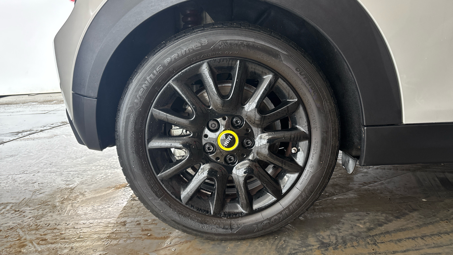 4020823 135kW Cooper S Level 1 33kWh 3dr Auto