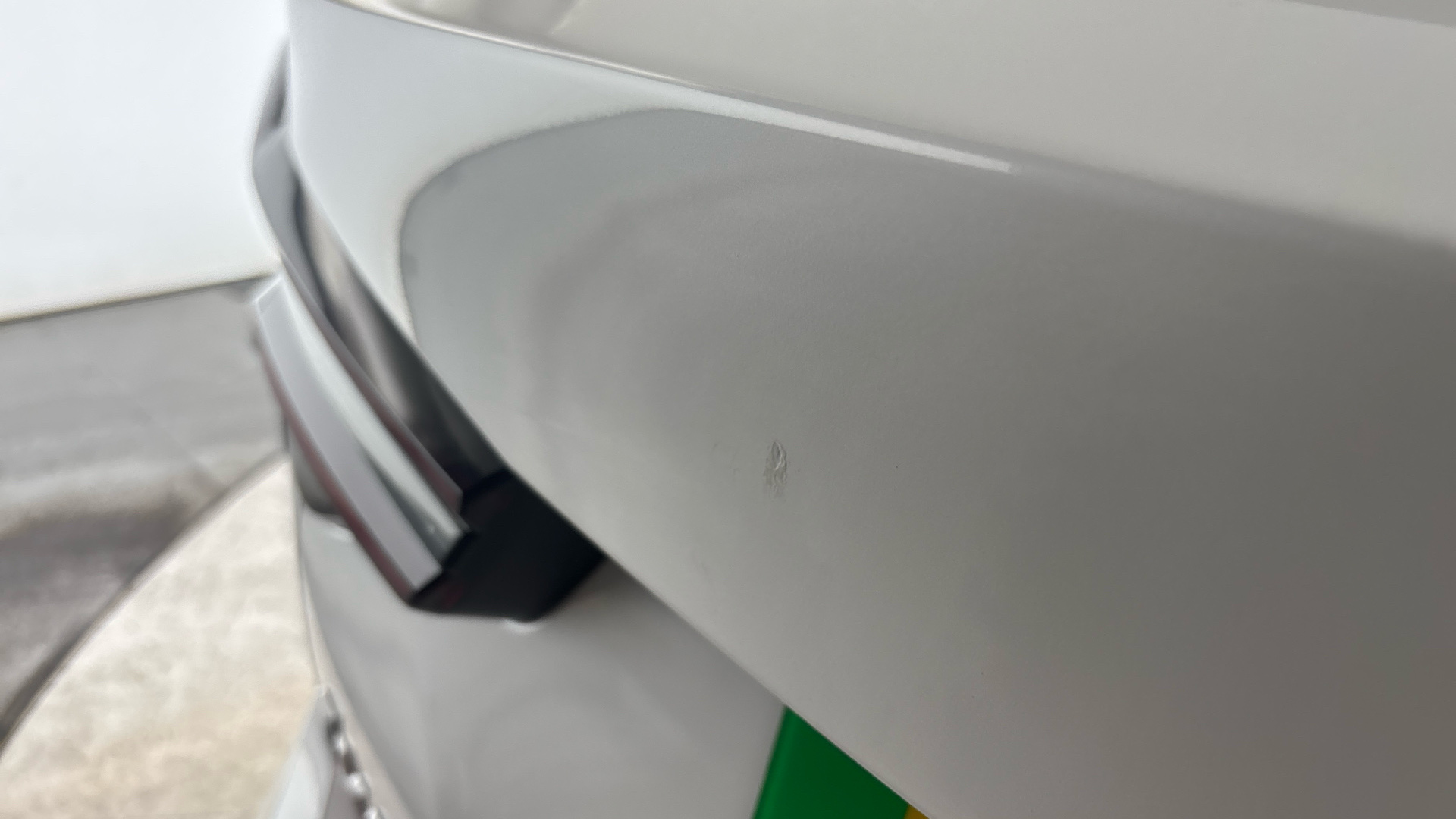 4049404 210kW M Sport Pro 80kWh 5dr Auto