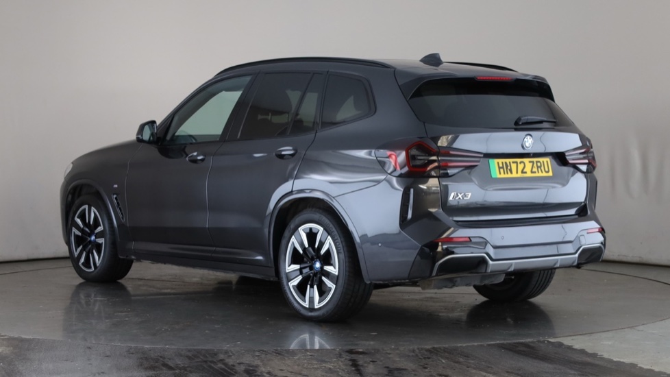 BMW iX3 Image 3