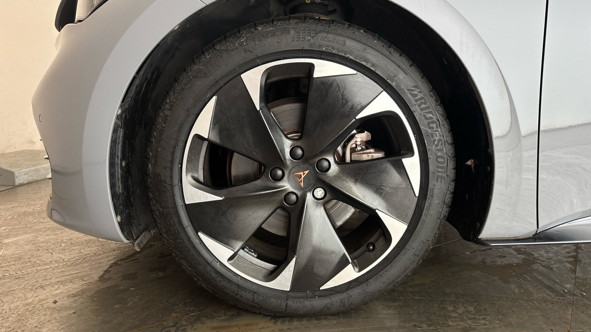 4020791 150kW V2 58kWh 5dr Auto