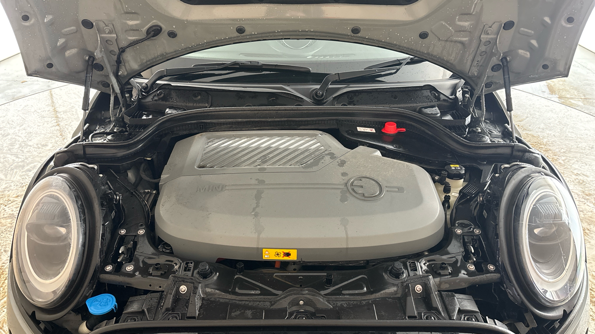 4060171 135kW Cooper S Level 1 33kWh 3dr Auto