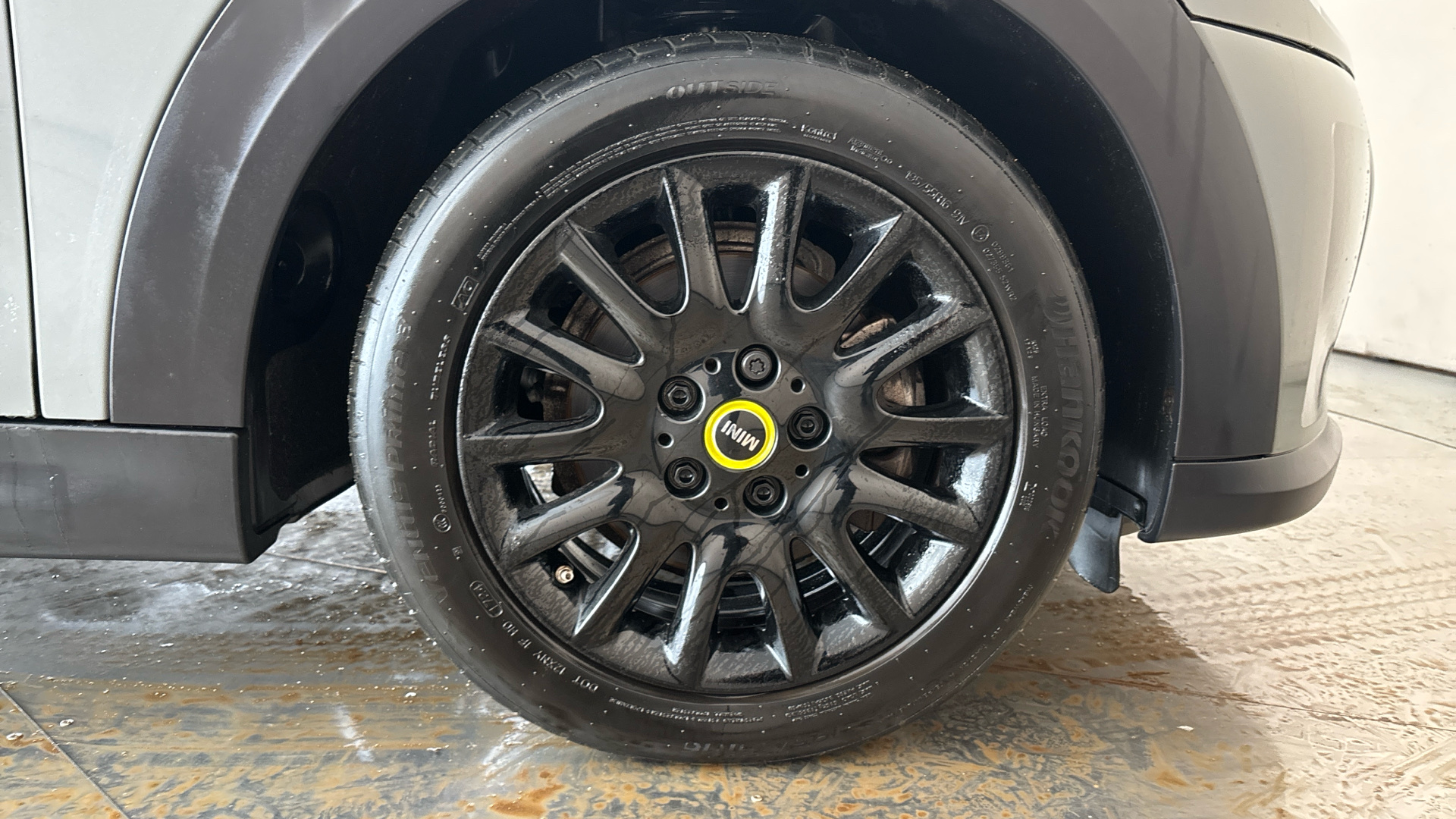 4060171 135kW Cooper S Level 1 33kWh 3dr Auto