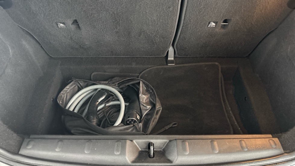 MINI HATCHBACK Image 22