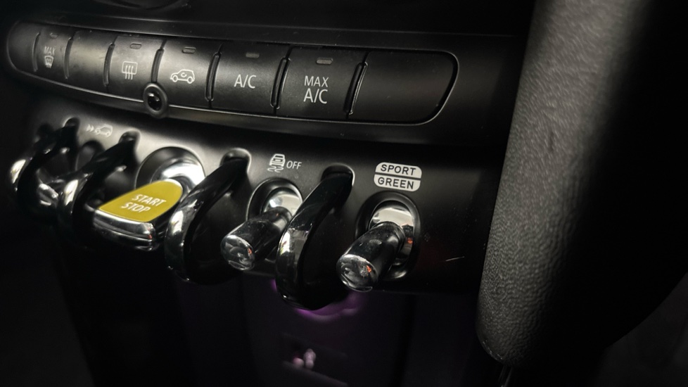 MINI HATCHBACK Drive mode