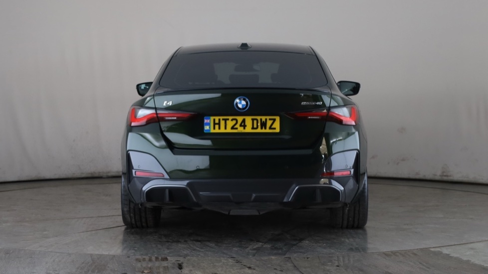 BMW I4 Image 4