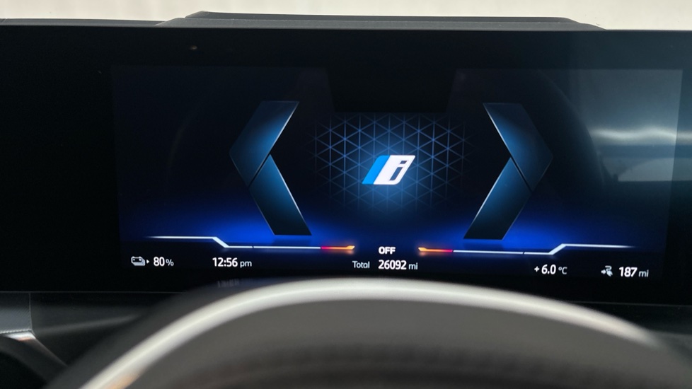 BMW I4 Image 13