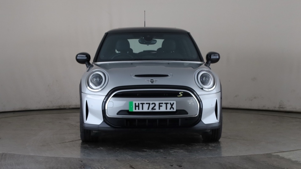 MINI HATCHBACK Image 8