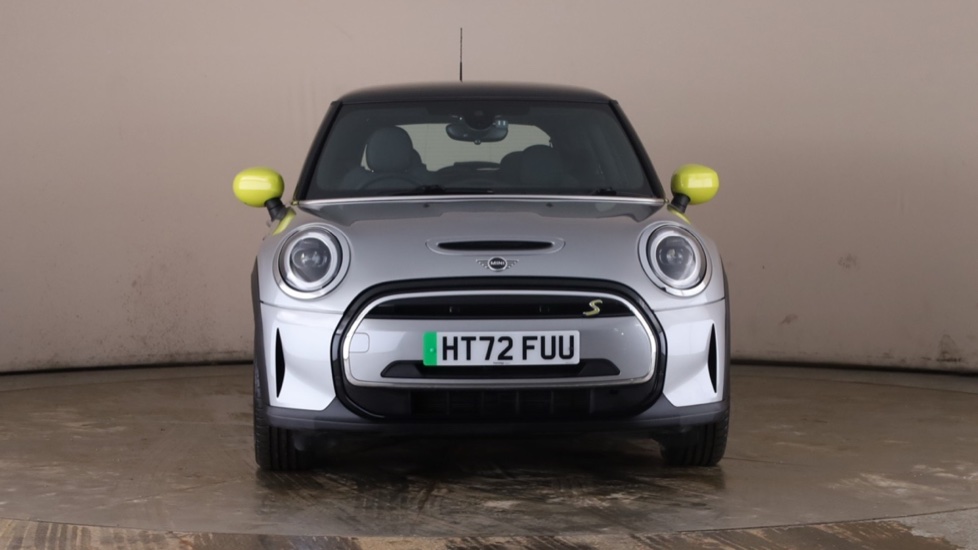 MINI HATCHBACK Image 8