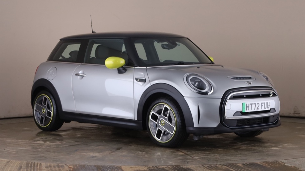 MINI HATCHBACK Image 7