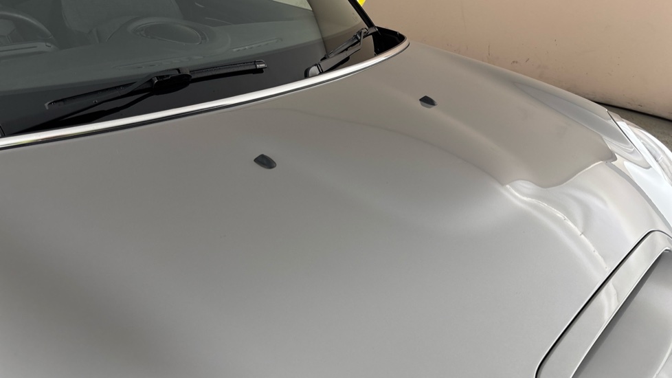 MINI HATCHBACK scratches