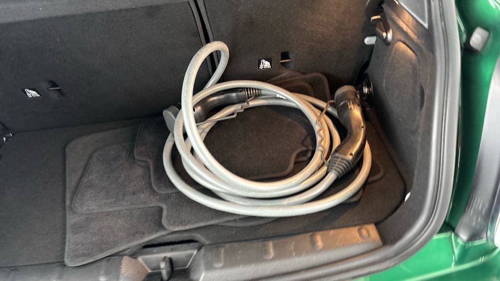 MINI HATCHBACK Image 22