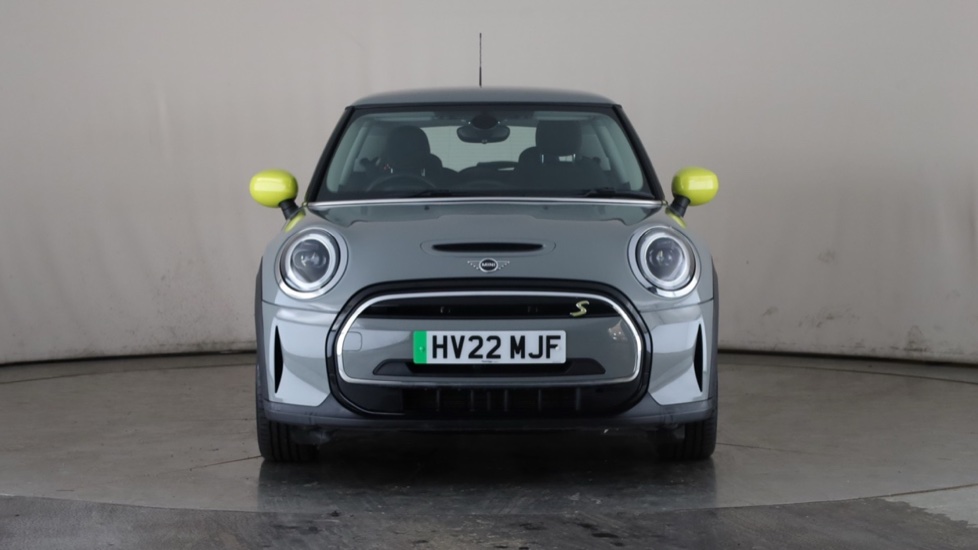 MINI HATCHBACK Image 8