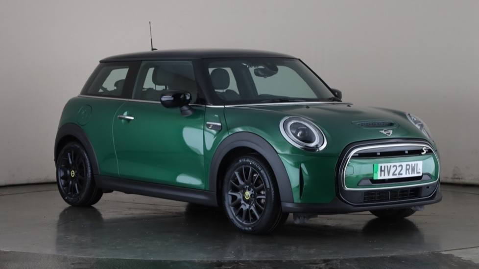 MINI HATCHBACK Image 7