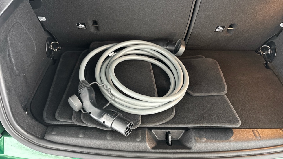 MINI HATCHBACK Image 22