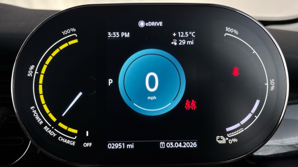 MINI HATCHBACK Image 13