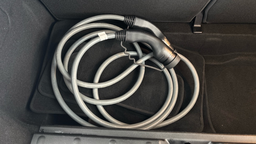 MINI HATCHBACK Image 22