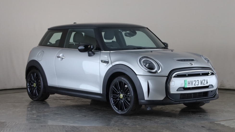 MINI HATCHBACK Image 7