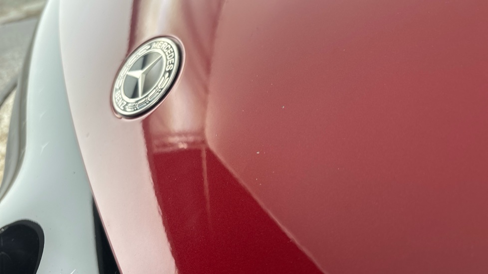 MERCEDES EQE Chips and dent