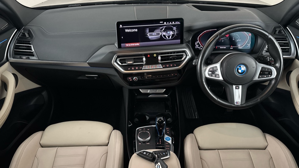BMW iX3 Image 11