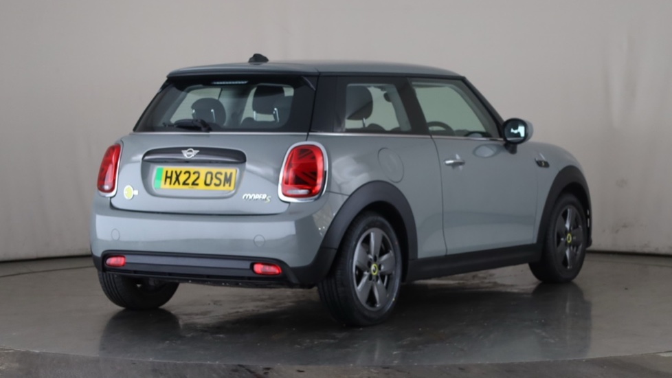 MINI HATCHBACK Image 5