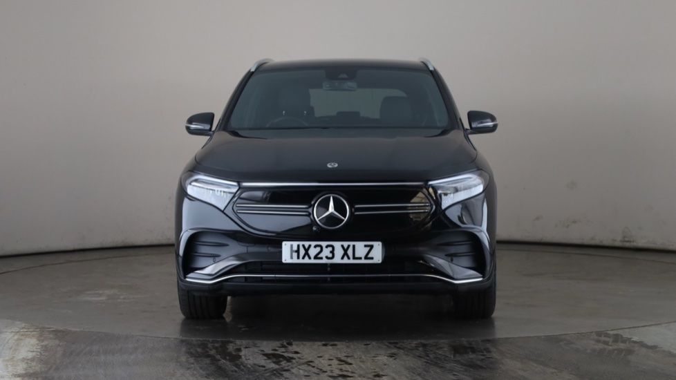 MERCEDES EQA Image 8