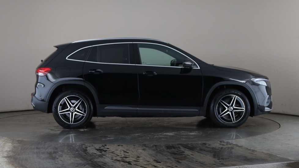 MERCEDES EQA Image 6