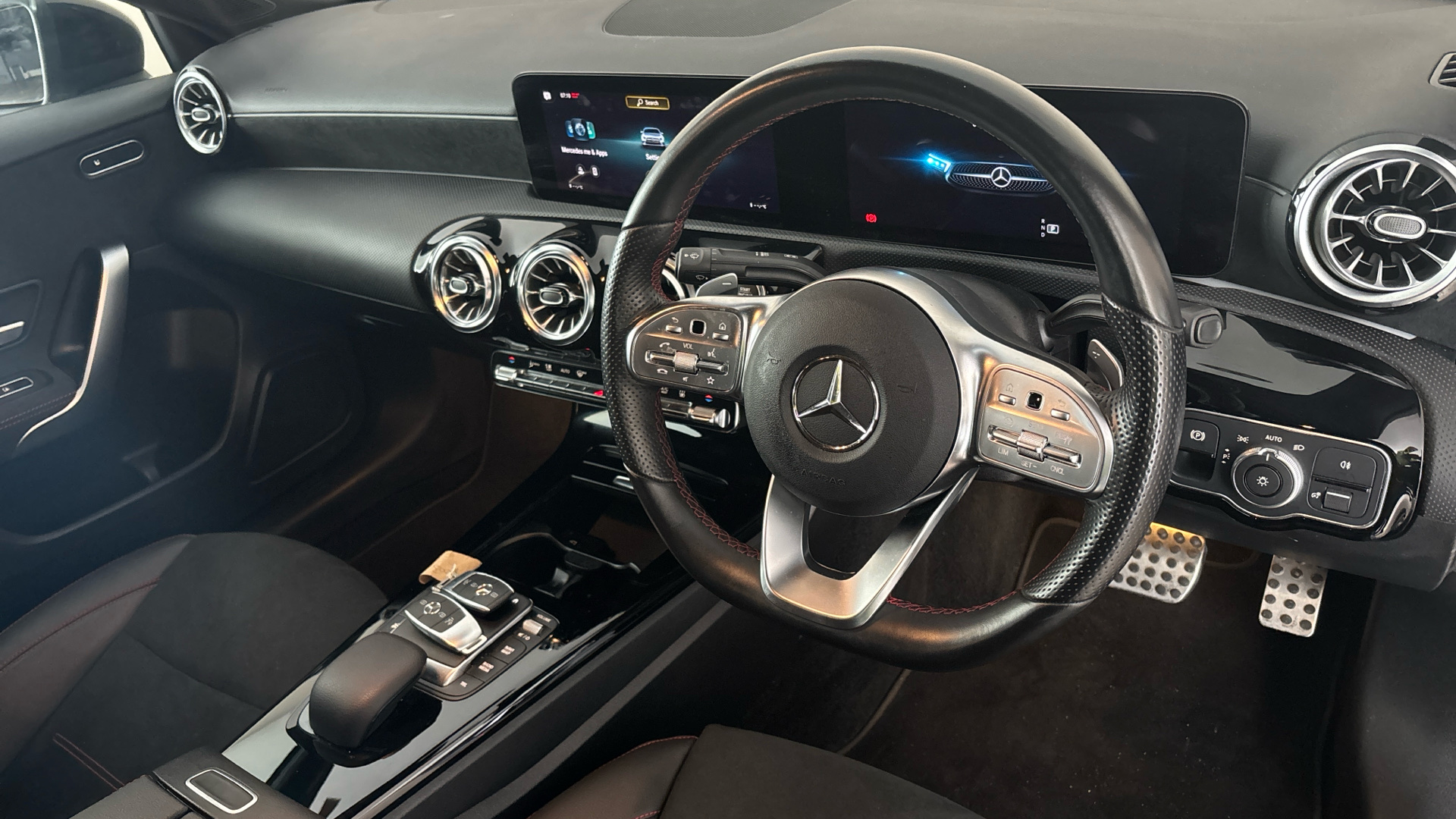 4049430 A250e AMG Line Executive Edition 4dr Auto