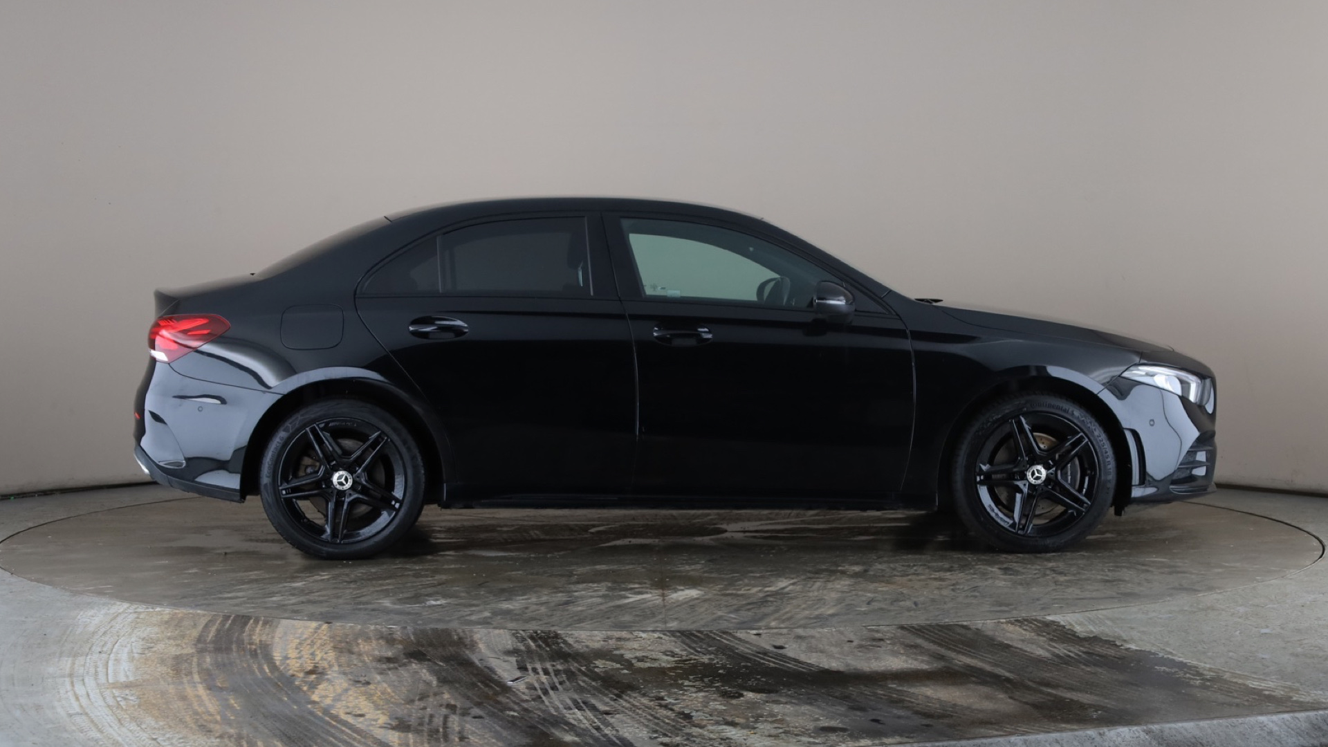 4020803 A250e AMG Line Executive Edition 4dr Auto