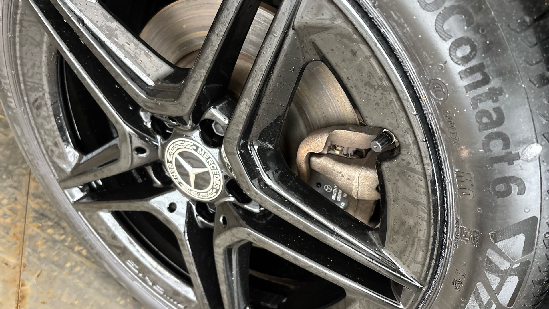 4020803 A250e AMG Line Executive Edition 4dr Auto