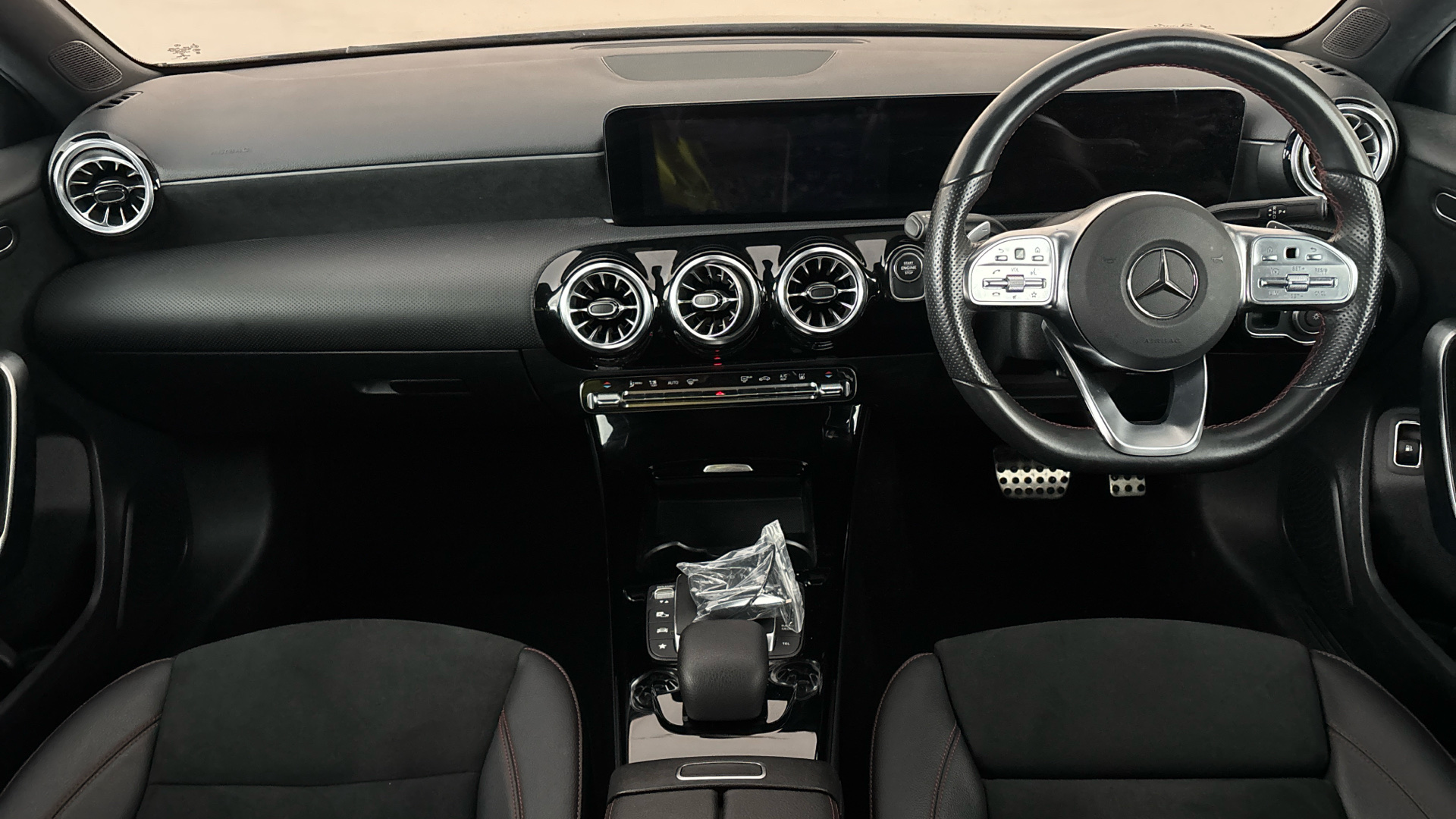 4020803 A250e AMG Line Executive Edition 4dr Auto