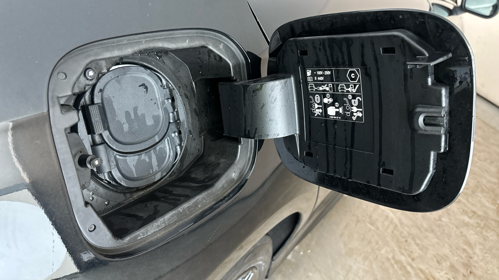 4020803 A250e AMG Line Executive Edition 4dr Auto