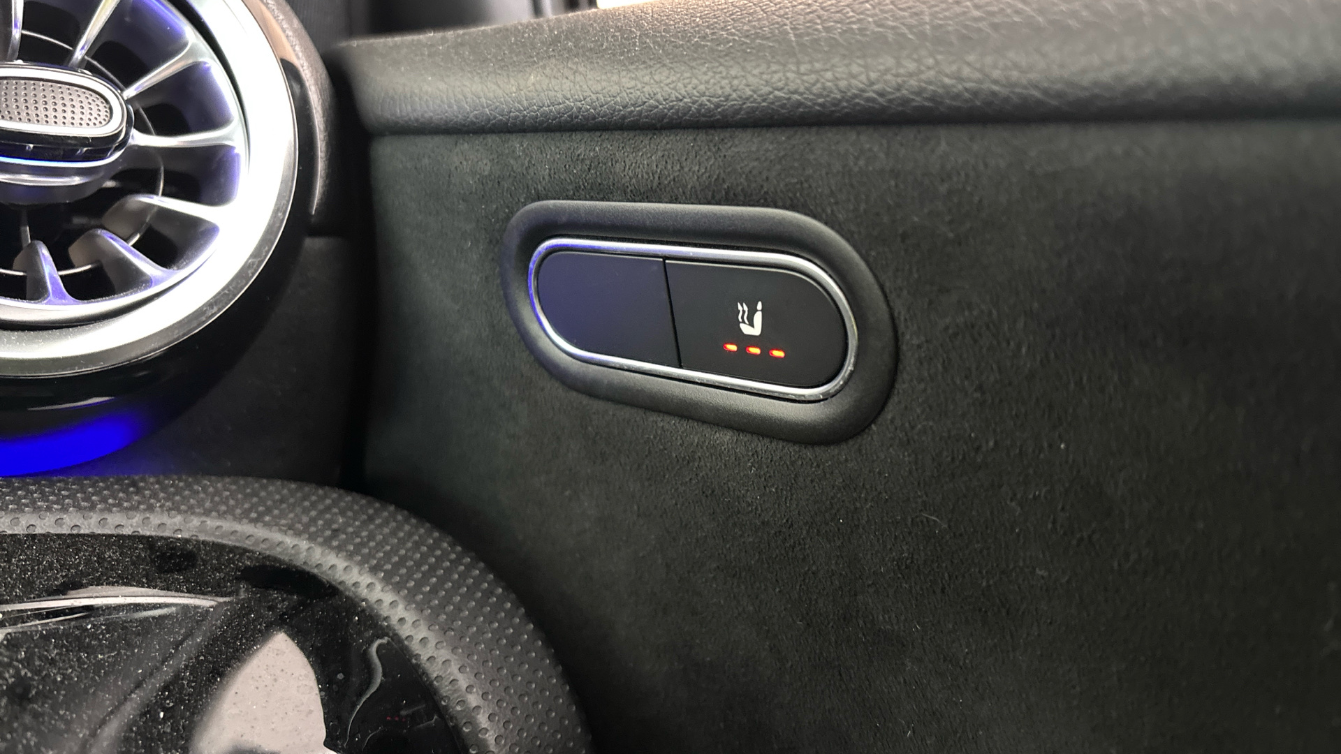 4020803 A250e AMG Line Executive Edition 4dr Auto