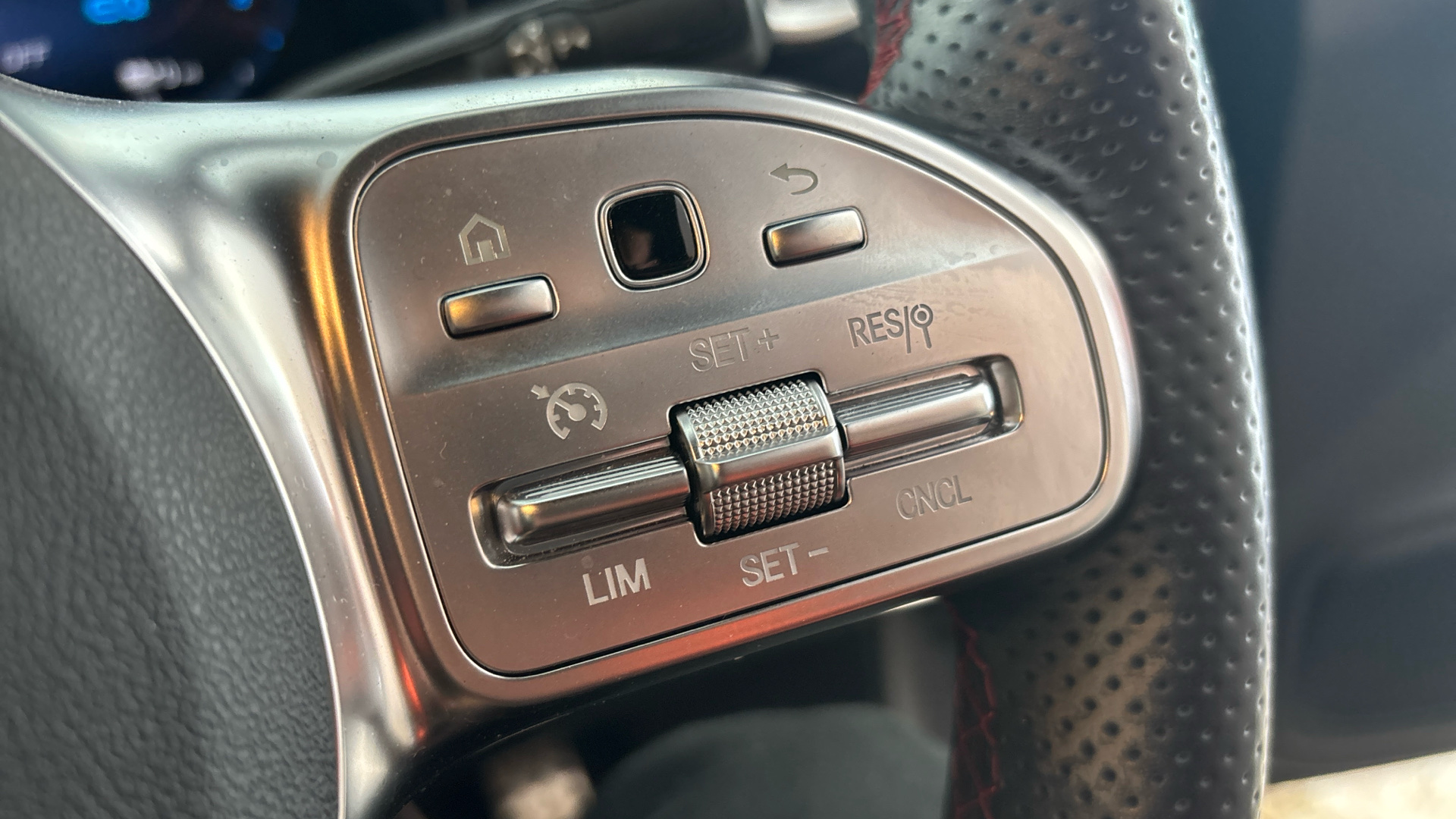 4020648 A250e AMG Line Executive Edition 4dr Auto