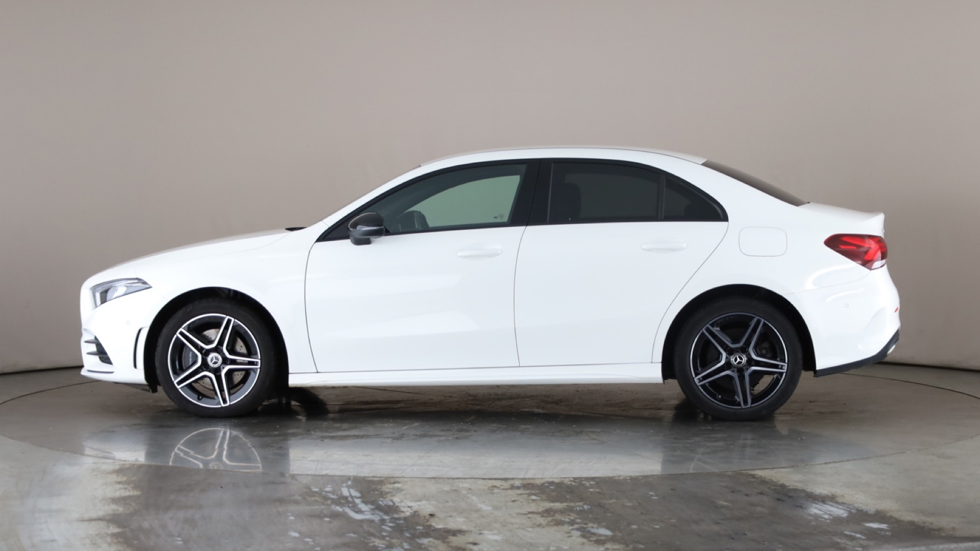 4020614 A250e AMG Line Executive Edition 4dr Auto