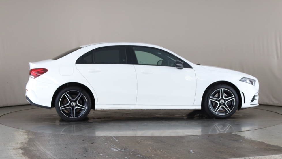 MERCEDES A CLASS Image 6
