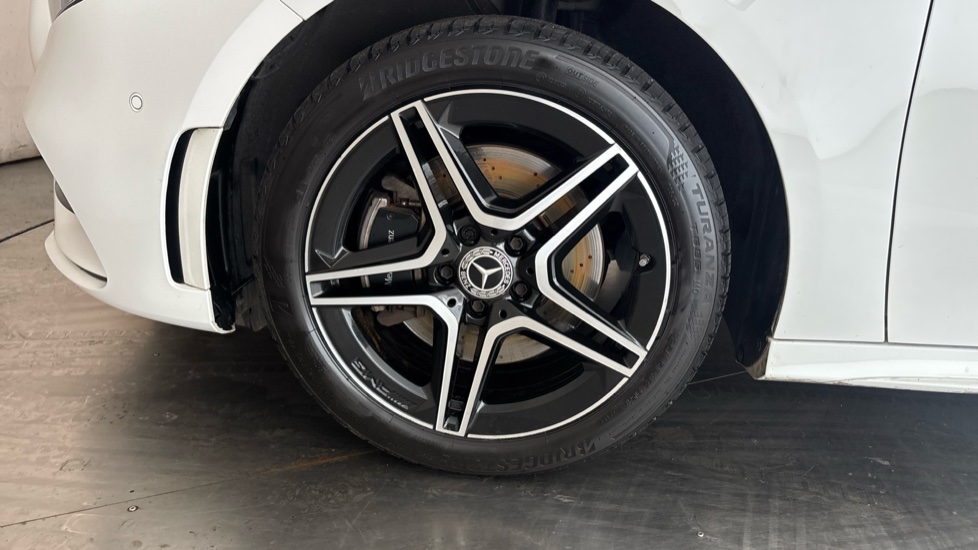 MERCEDES A CLASS Image 17