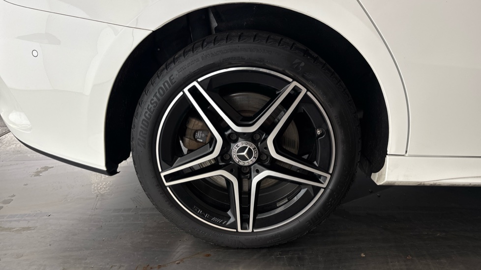 MERCEDES A CLASS Image 19