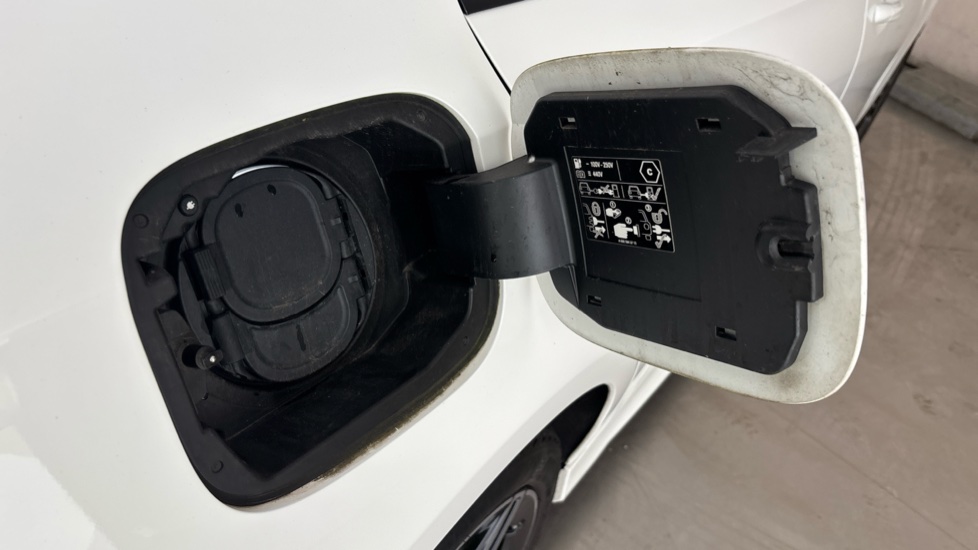 MERCEDES A CLASS Image 21