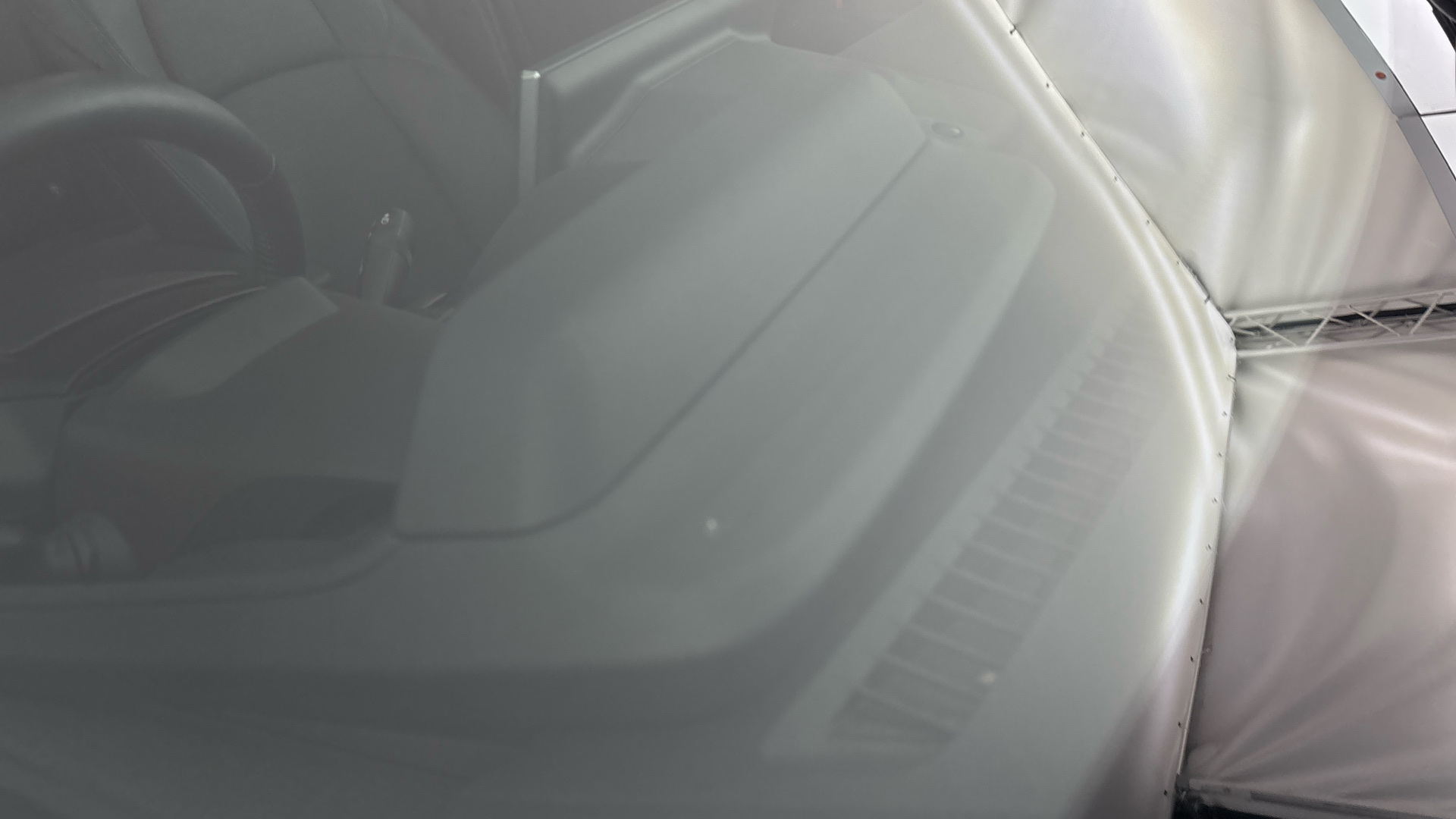 4058401 150kW Touring 71.4kWh 5dr Auto AWD