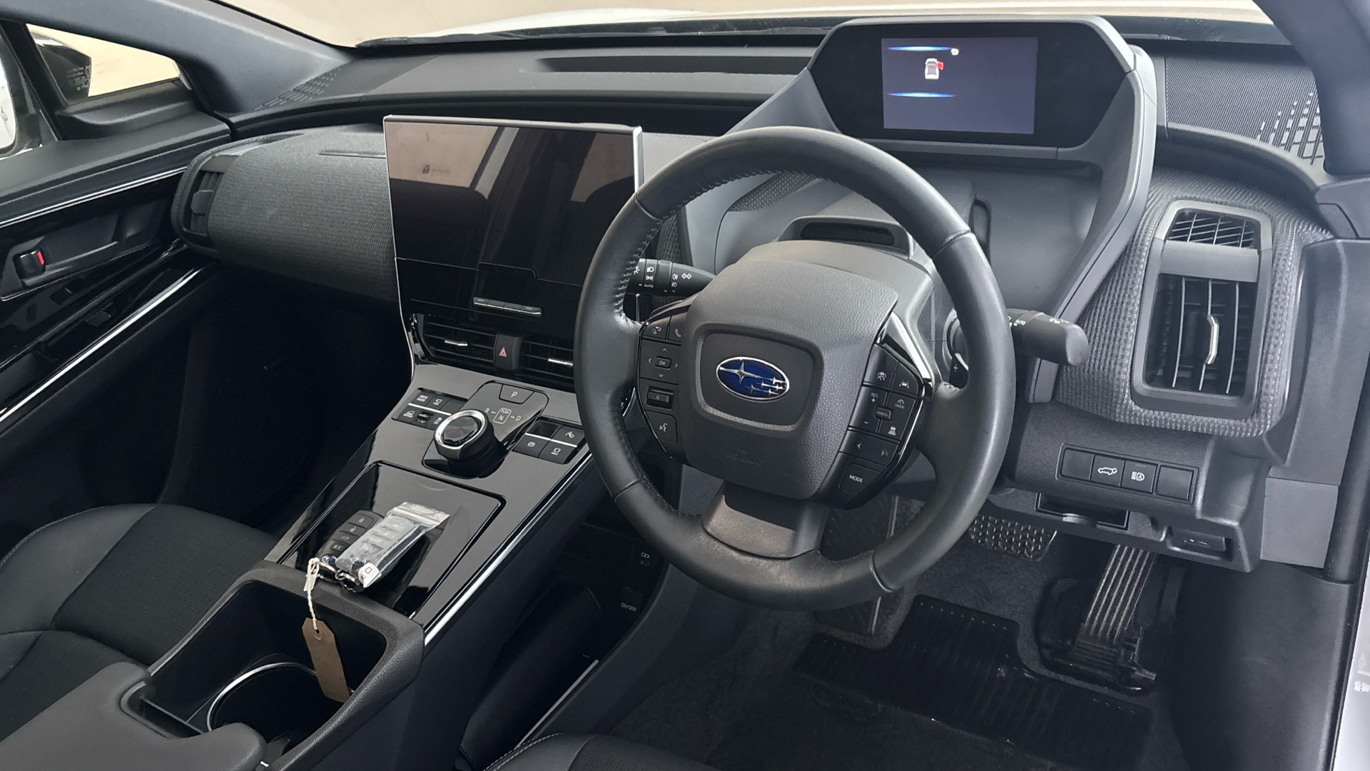 4058401 150kW Touring 71.4kWh 5dr Auto AWD