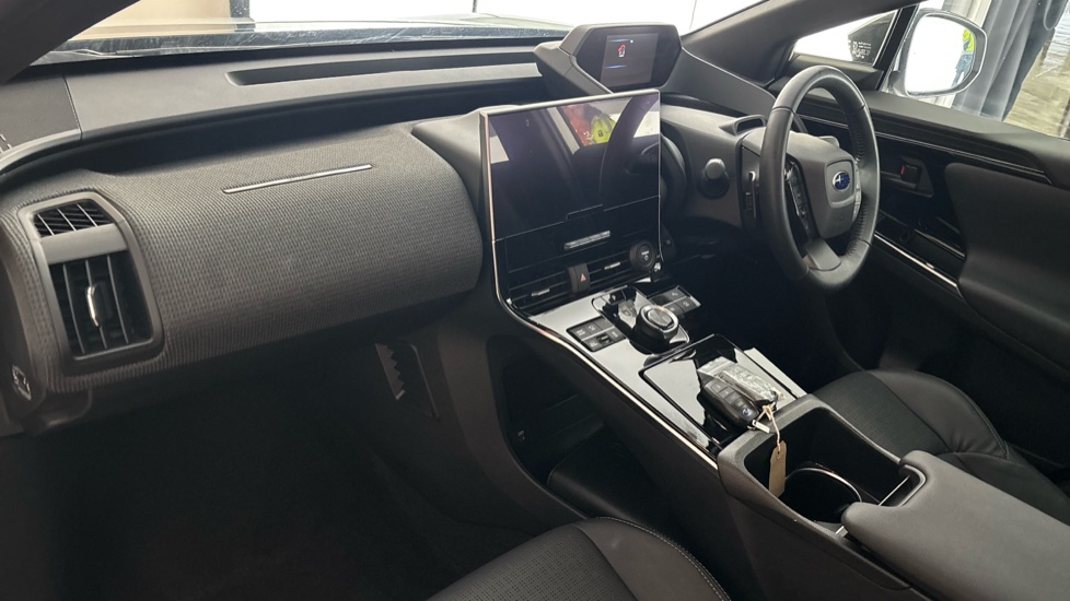 SUBARU SOLTERRA Image 10