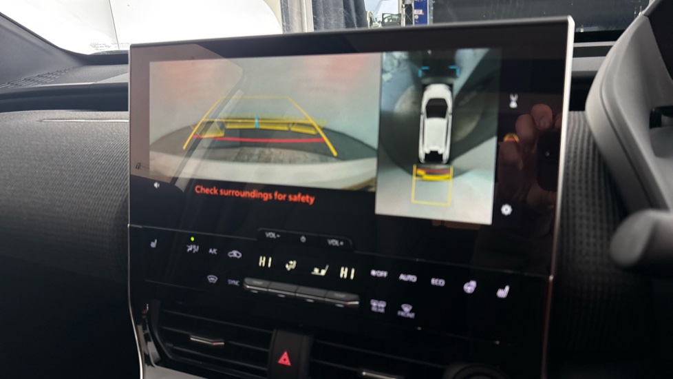 SUBARU SOLTERRA reverse camera