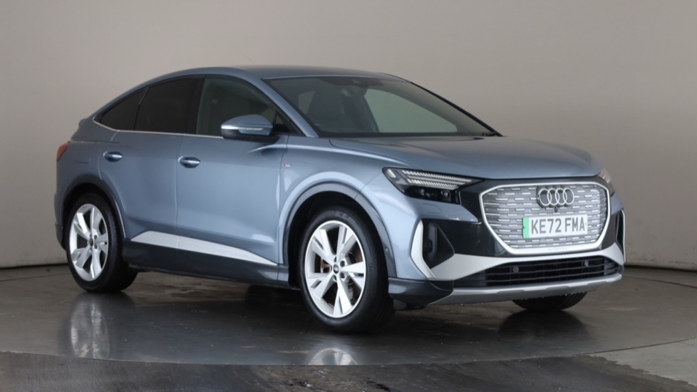 AUDI Q4 Image 7