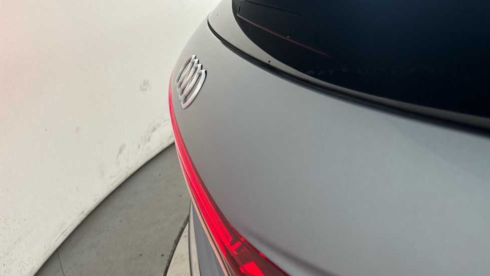 AUDI Q4 dent